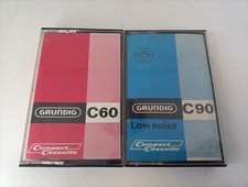 Lotto 2x GRUNDIG C 60 90