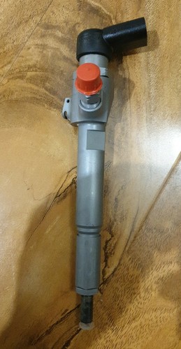 Iniettore diesel renault - iniettore,