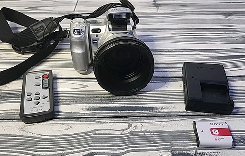 Sony cyber shot dsc 1 - cyber-shot, dsc-h9