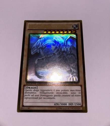 Drago bianco occhi - drago, blu