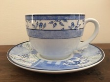 Wedgwood indigo tazza con piattino, campionario no scatola