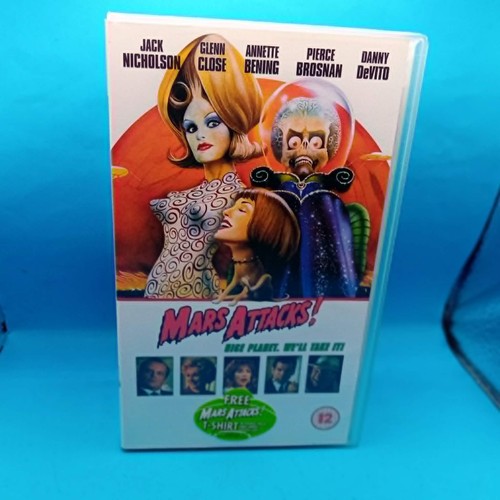 Mars attack promo - mars, and