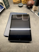 Apple iPad Air, grigio