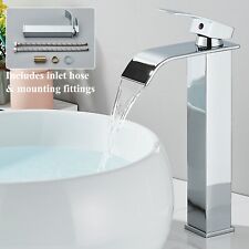 Rubinetto alto lavabo bagno
