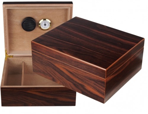 Humidor 630 walnut - v-630,