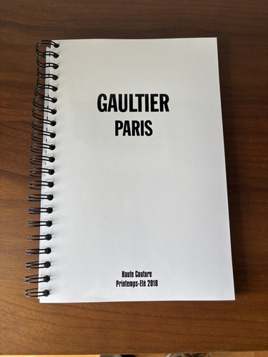 Magnifique look book jean paul - book,