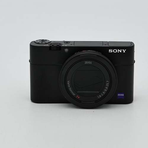 Fotocamera digitale compatta