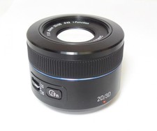 Samsung NX 45 mm f/1.8