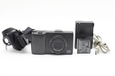 Fotocamera digitale compatta