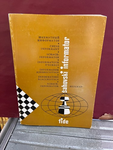 Informatore scacchistico n - -,