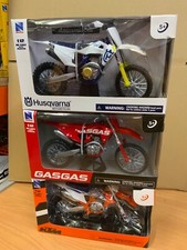 Modellino giocattolo NewRay 1:12 pressofuso motocross MX bici combo gas Husqvarna Ktm