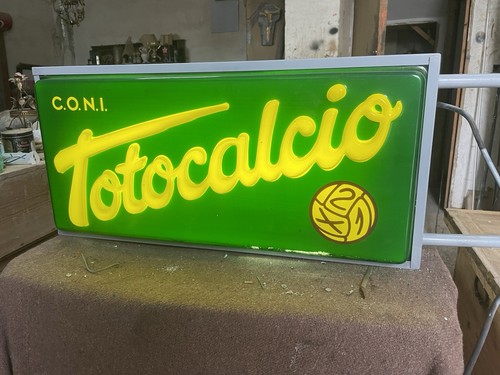 Insegna pubblicitaria luminosa