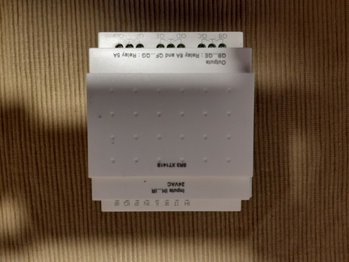 Plc modulo zelio - plc, i/o