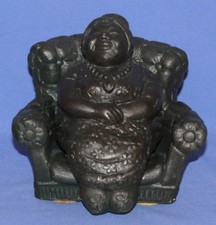 Statuina vecchia in gesso