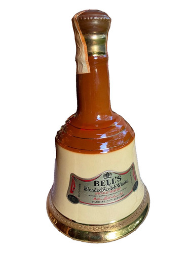 Bell blended scotch whisky - bell's,