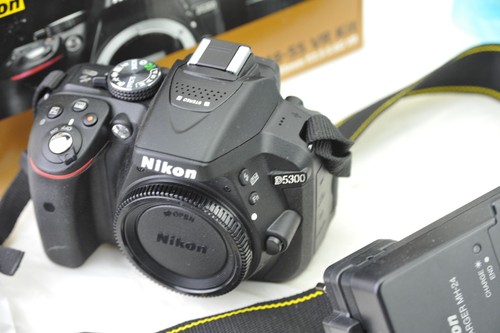 Nikon d5300 3mp dslr - 24.3mp,