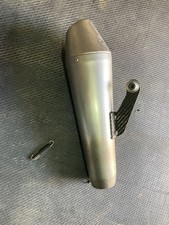 Terminale di scarico Leovince