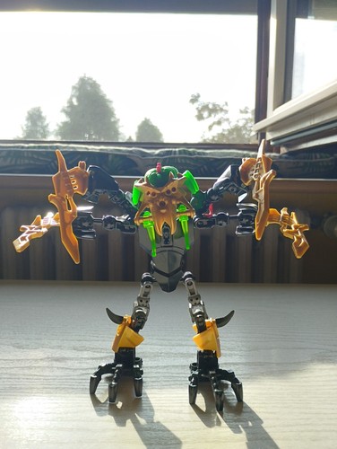Lego hero factory - brain, attack