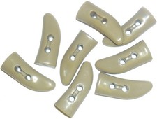Beige Corno Dente Toggle
