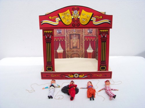 Teatrino con marionette made