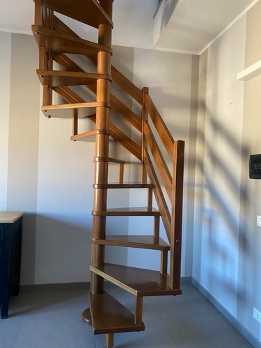 Scala chiocciola legno - scala, a