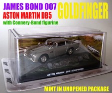 JAMES BOND 007 1:43 ASTON MARTIN DB5  "GOLDFINGER" CON DIORAMA FABBRI NUOVA