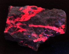 Minerali  fluorescente  ARAGOSTRONZIANITE gr. 225  Boccheggiano GR Toscana
