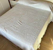 Copriletto tipico Sardo