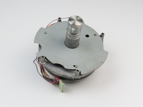Technics 1700 capstan - *technics,