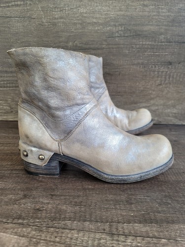 Vic matie women - vic, women's