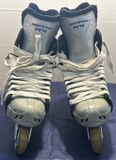 Pattini da hockey a rotelle in