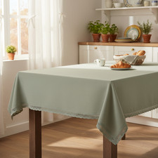 Tovaglia Blanc Mariclò verde rettangolare con bordo in pizzo traforato 150 x 290