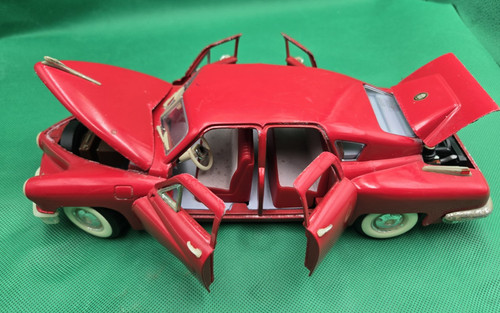 Vintage 1948 tucker - vintage, die