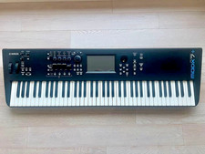 Sintetizzatore Yamaha MODX7+