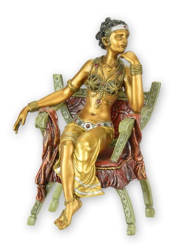 Una scultura bronzo - scultura,