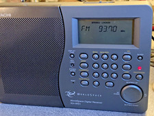 Radio Hitachi KH-WS1 FM / MW /