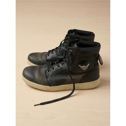 Stivali sneakers alte