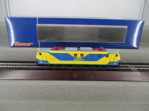 Roco scala 68410 - h0, locomotiva