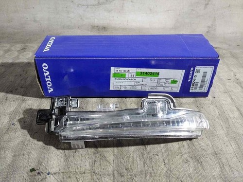 31402415 specchietto