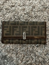 portafoglio donna Fendi