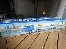 Camion cisterna Sunoco Talking