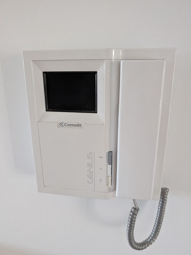 Videocitofono comelit genius - comelit,