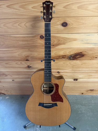 Taylor 714 2003 - 2003, grand