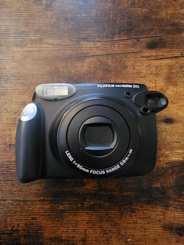 Fujifilm instax 210 - 210, wide