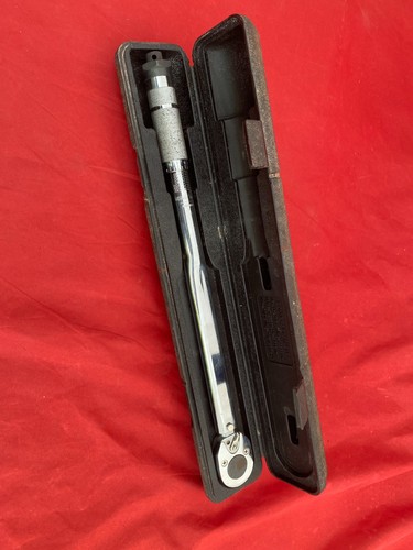 Pollice chiave - 1/2,