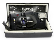 ✮ Olympus XA2 con obiettivo