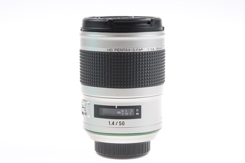 Pentax mm f 1 - fa*, 50