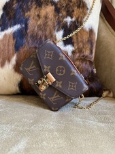 pochette louis vuitton micro
