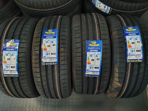 Gomme 225 r18 92y - 225/40,