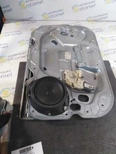 FRONT LEFT WINDOW REGULATOR /